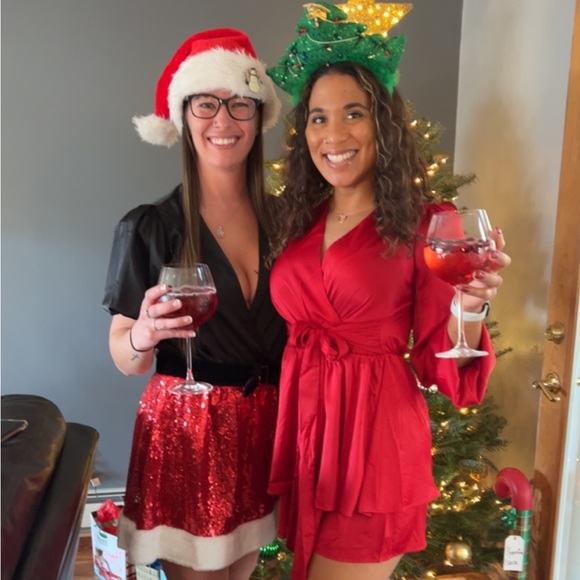 Meet your Posher, Taryn - Picture 2 of 2